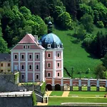U Mlsného Medvěda * Bečov nad Teplou